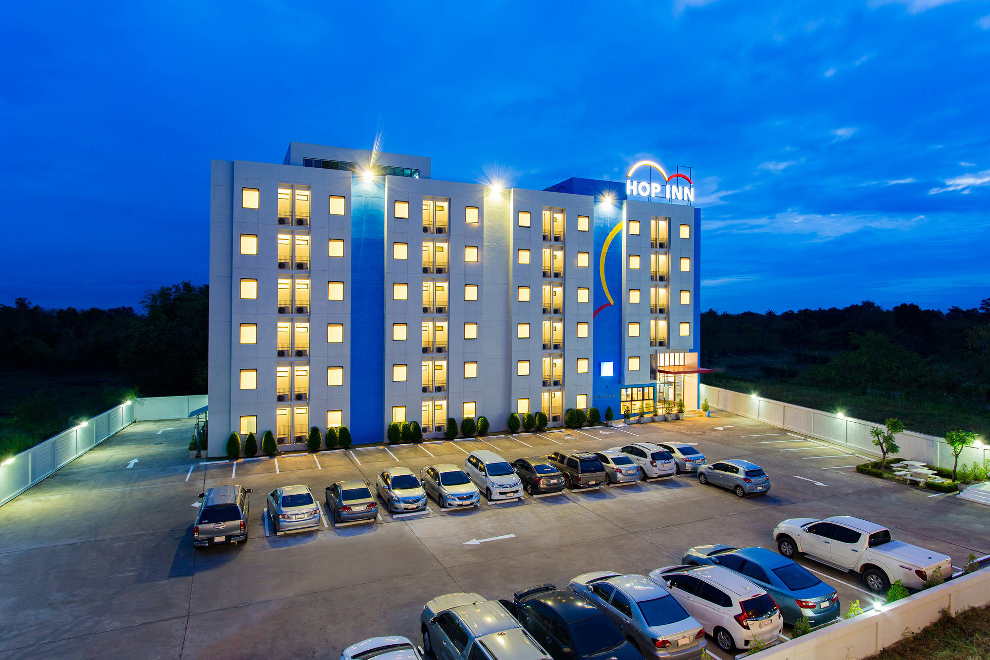 Hop Inn Chanthaburi Buitenkant foto